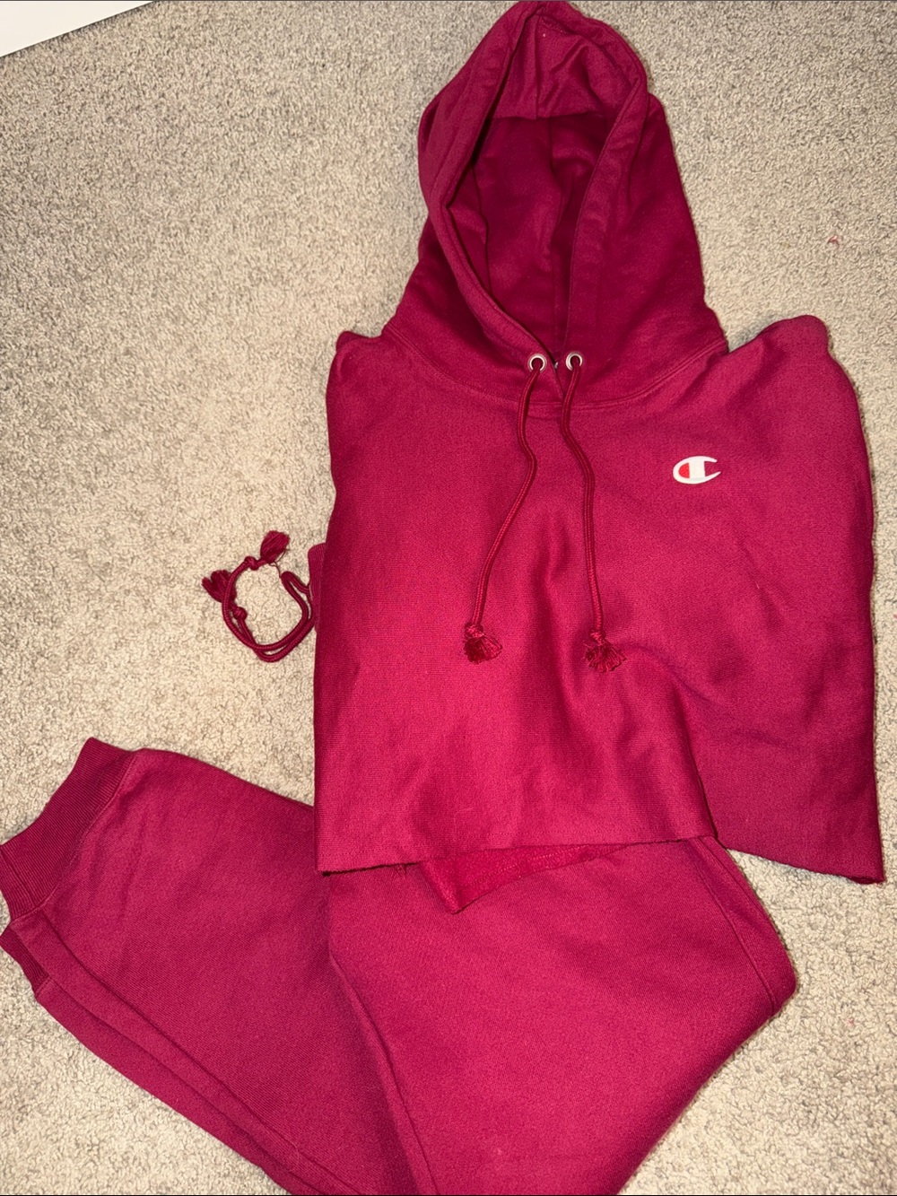Champion Maroon Crop Hoodie and Jogger Set Women’s Medium